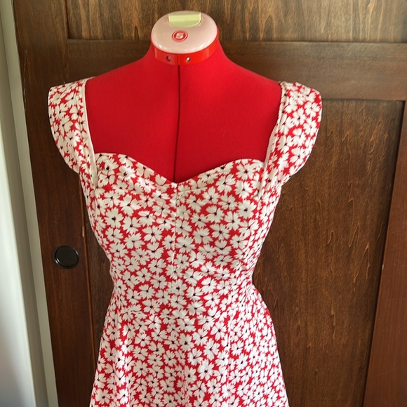 Adorable retro summer dress - Picture 2 of 4